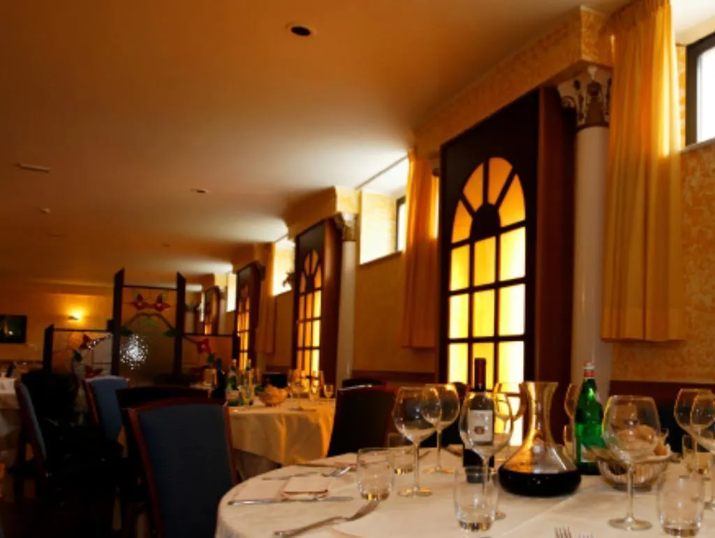 Hotel Le Moran Cusago
