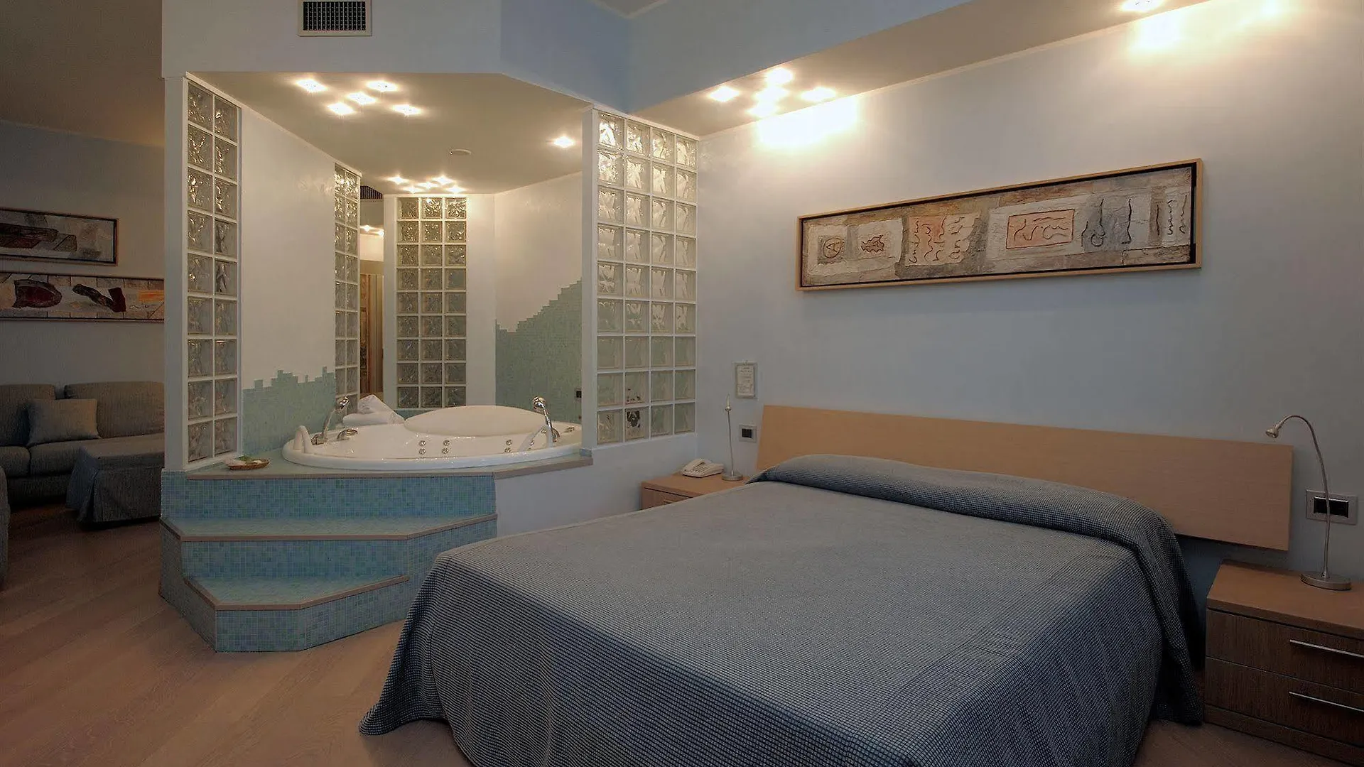 Hotel Le Moran Cusago 4*,  Italy